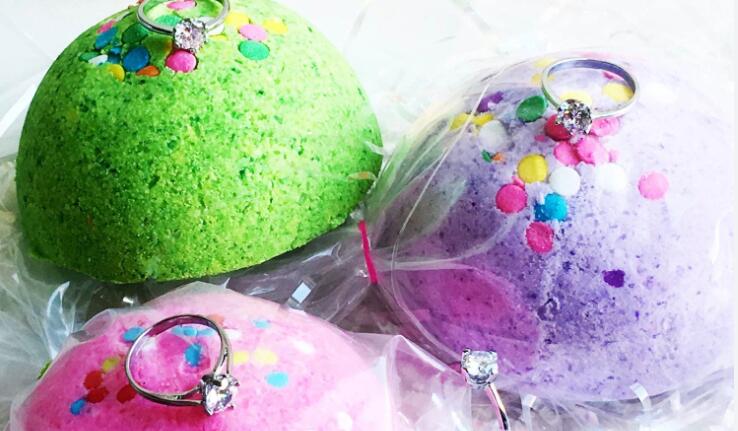 Bulk bath bombs with rings wholesale China